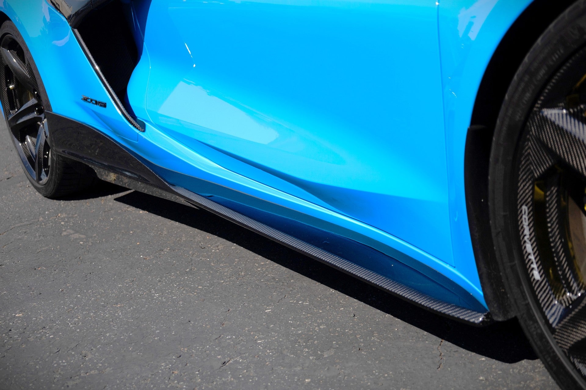 APR Performance Carbon Fiber Side Rocker Extensions / Side Skirts for Chevrolet Corvette C8 Z06, E-Ray, ZR1 & Grand Sport