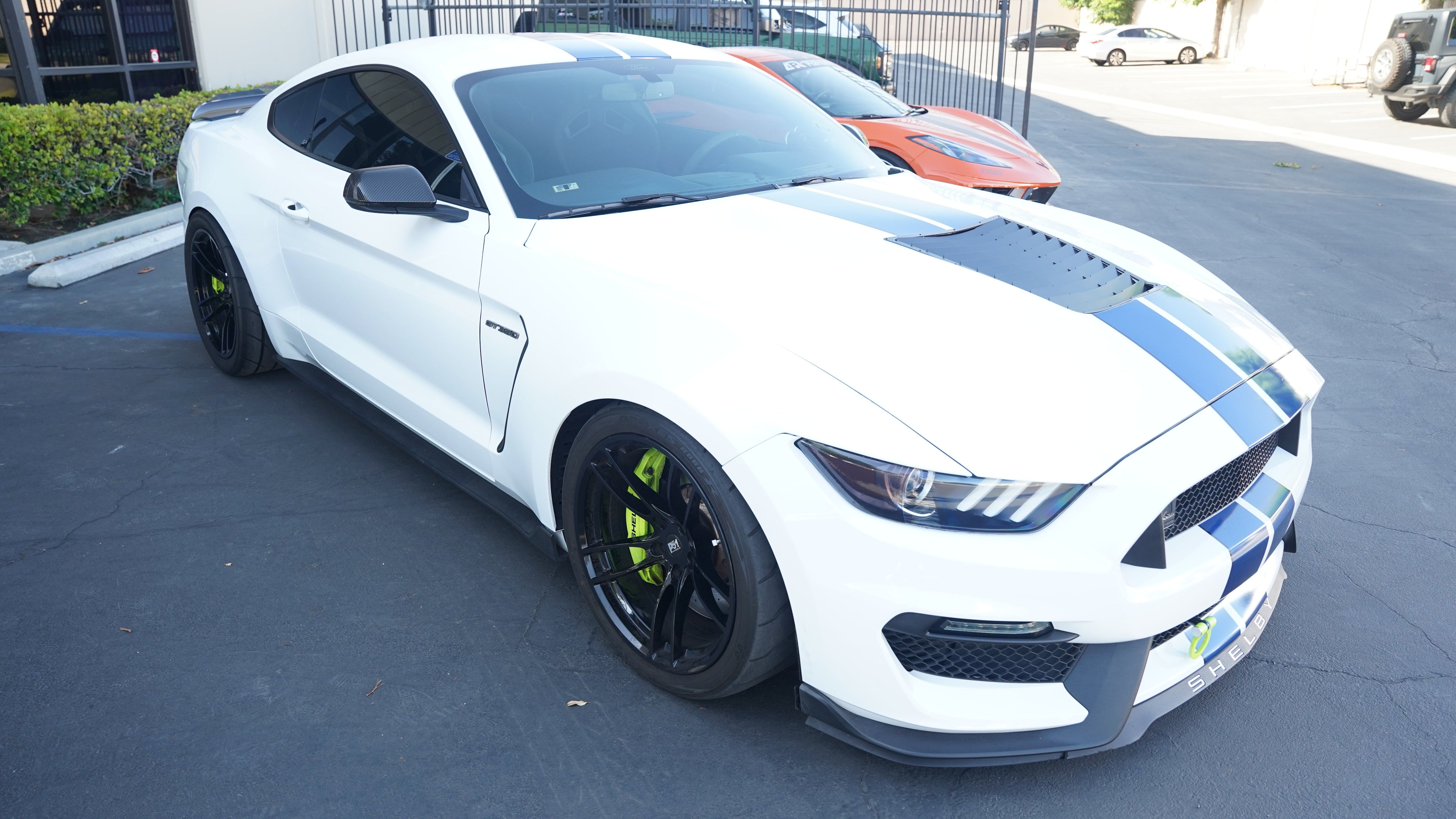 Ford Mustang S550 / S650 / Shelby GT350 / GT500 Carbon Fiber Replacement Mirror Covers (2015–2025) by APR Performance