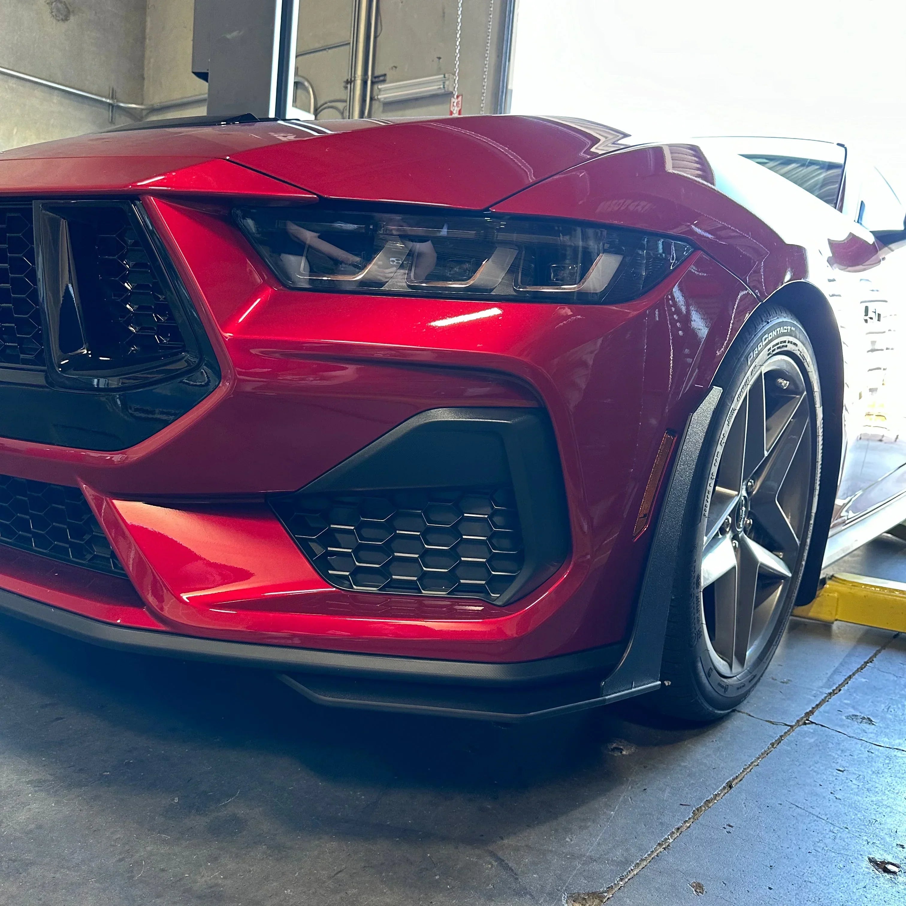 GT500-Style Splitter Winglets & Fender Extensions for 2024+ Ford Mustang GT & EcoBoost (HDPE)