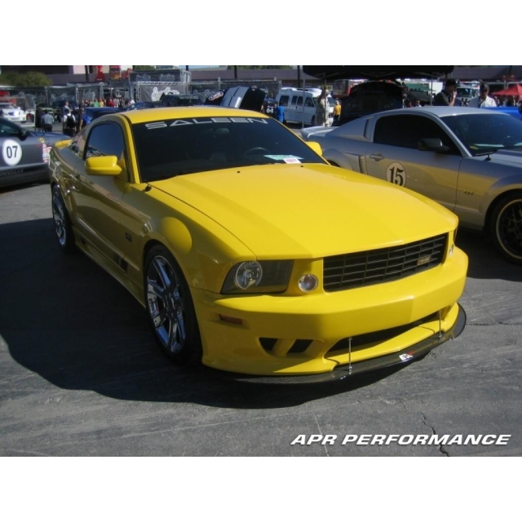 APR Performance Carbon Fiber Front Wind Splitter with Support Rods for 2005–2009 Ford Mustang S197