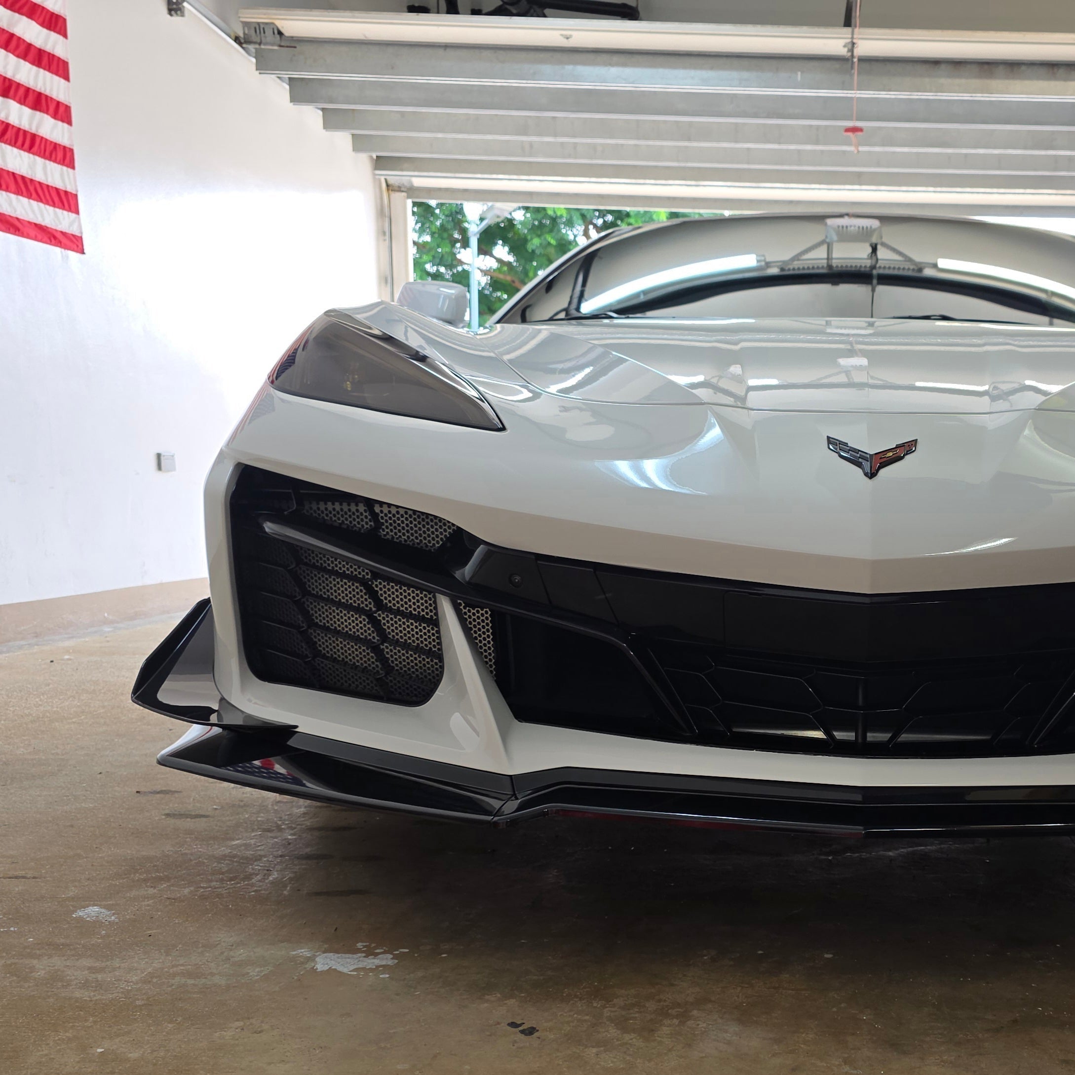 2020+ C8 Corvette Radiator Protection Screens – Front Mesh Rock Guard Kit