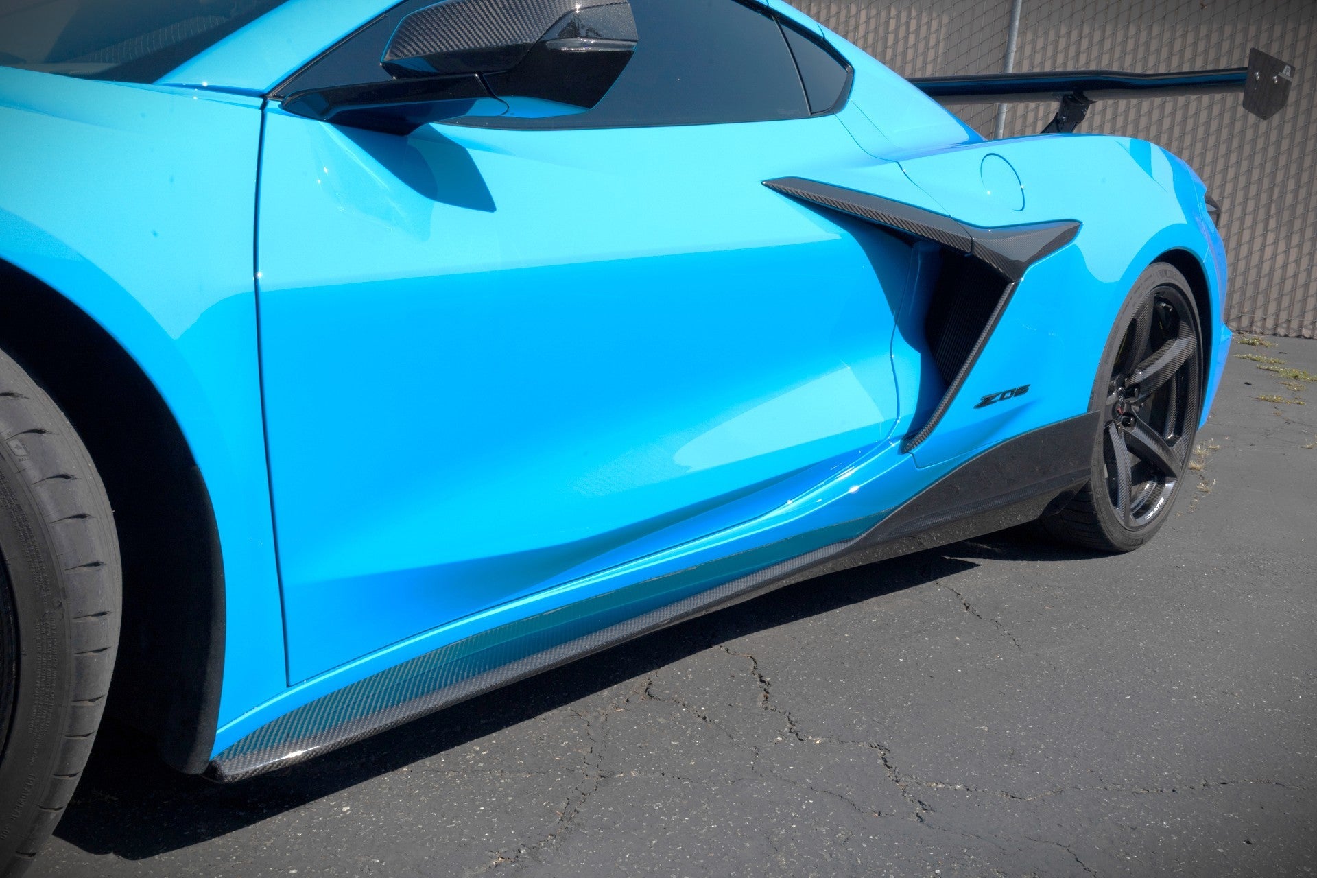 APR Performance Carbon Fiber Side Rocker Extensions / Side Skirts for Chevrolet Corvette C8 Z06, E-Ray, ZR1 & Grand Sport