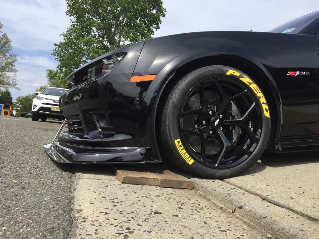 Chevrolet Camaro Z/28 Carbon Fiber Front Wind Splitter (2014–2015) by APR Performance