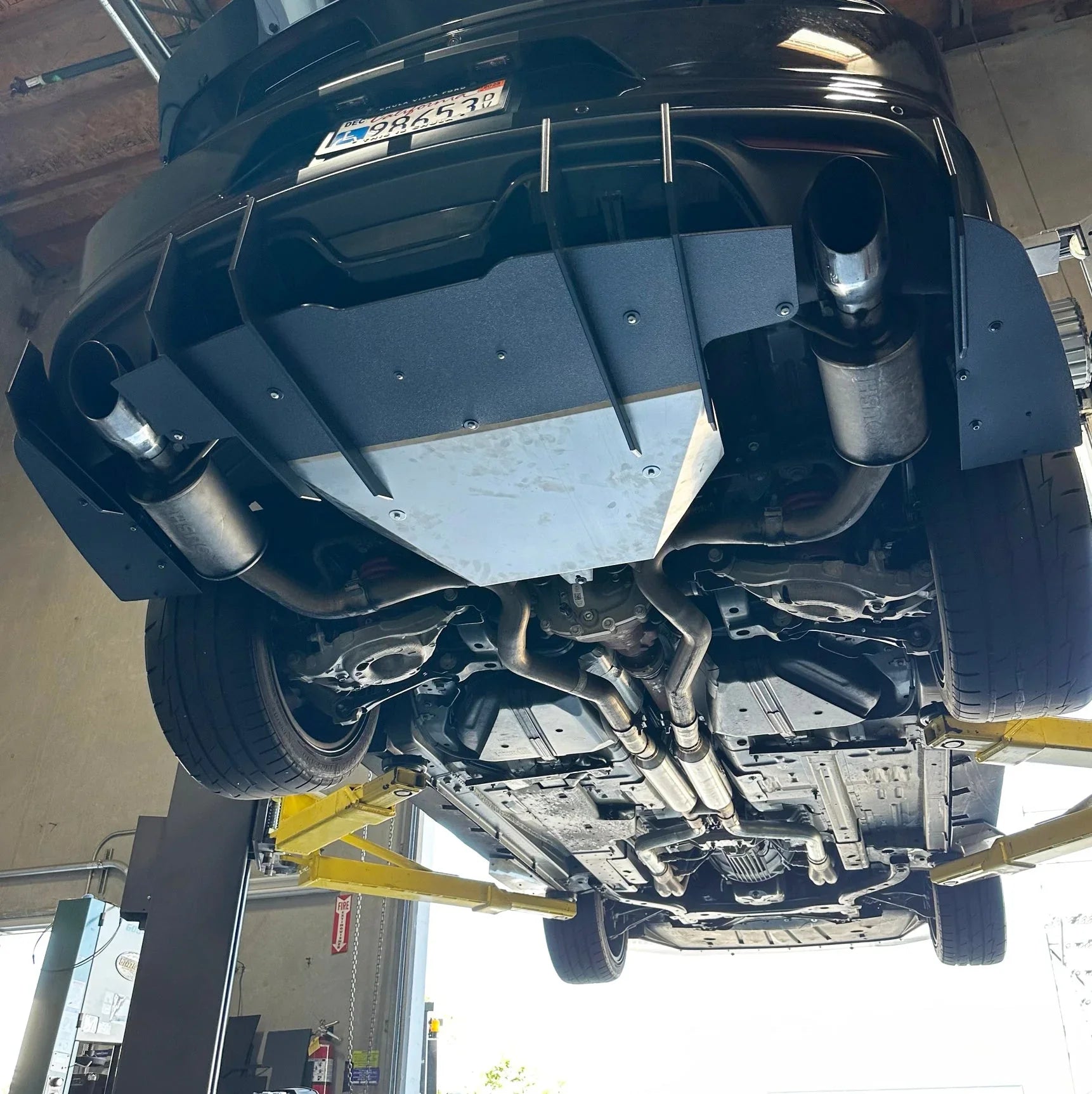 2015–2017 Mustang GT & EcoBoost Stealth Rear Diffuser – Dual Exhaust Aero Diffuser