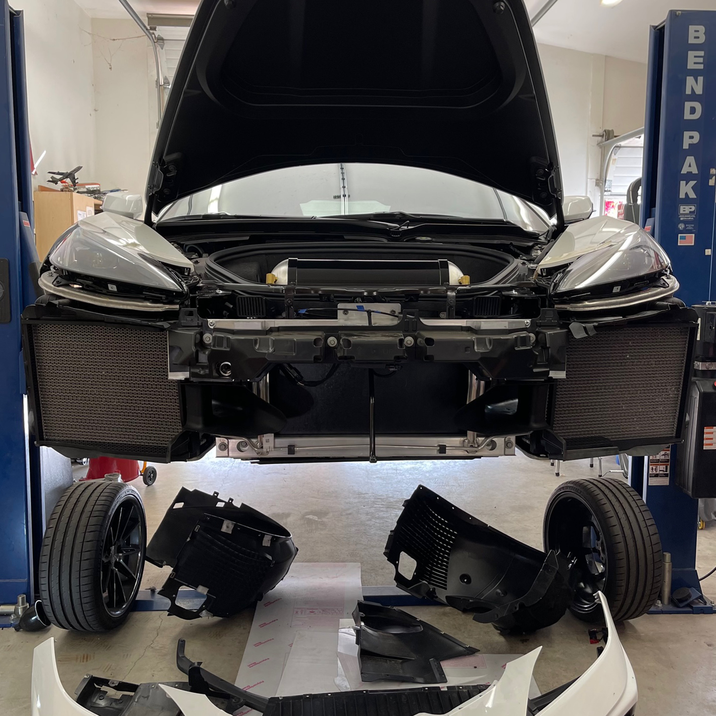 2020+ C8 Corvette Radiator Protection Screens – Front Mesh Rock Guard Kit