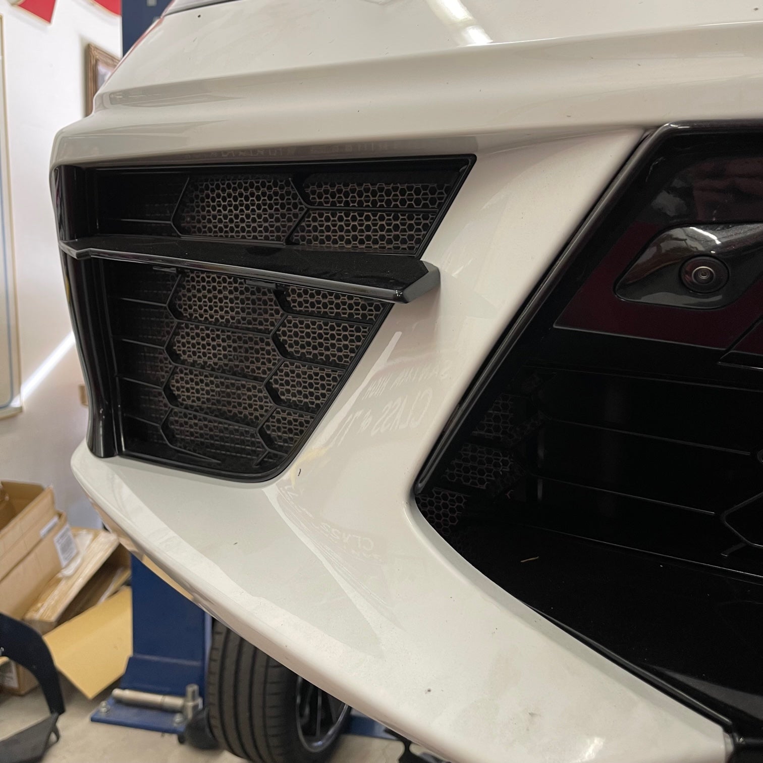 2020+ C8 Corvette Radiator Protection Screens – Front Mesh Rock Guard Kit