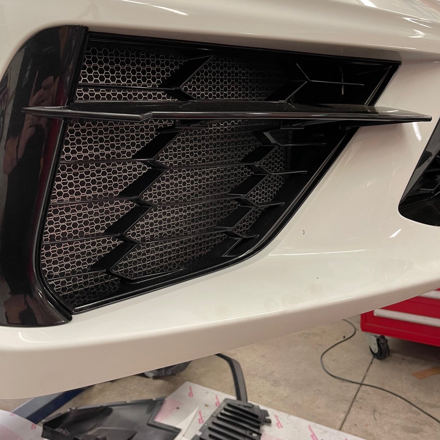 2020+ C8 Corvette Radiator Protection Screens – Front Mesh Rock Guard Kit