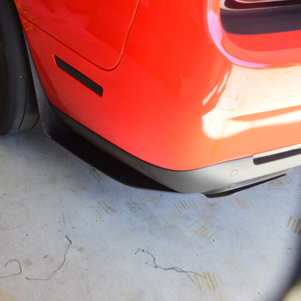 Dodge Challenger 2015–2023 Hellcat/Redeye Body Kit – Splitter, Side Skirts & Rear Extensions | ZL1 Addons