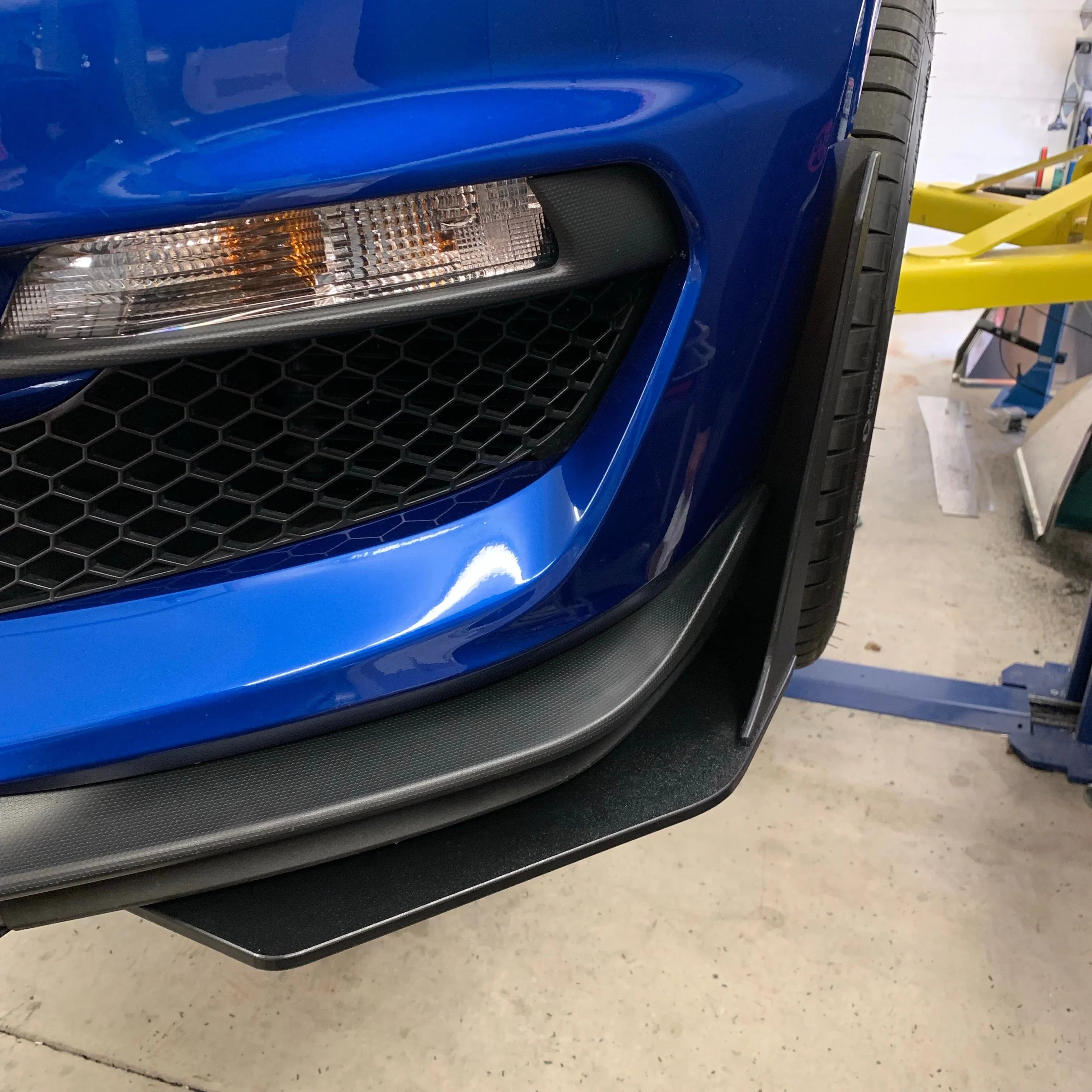 2015–2023 Ford Mustang "GT500-Style" Splitter Winglets & Fender Extensions – Front Aero Extensions (HDPE)